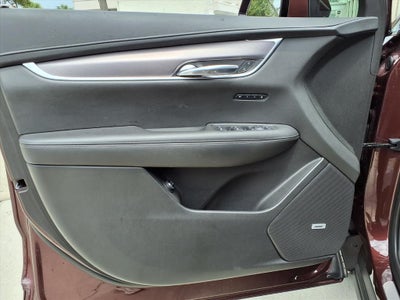 2023 Cadillac XT6 Luxury