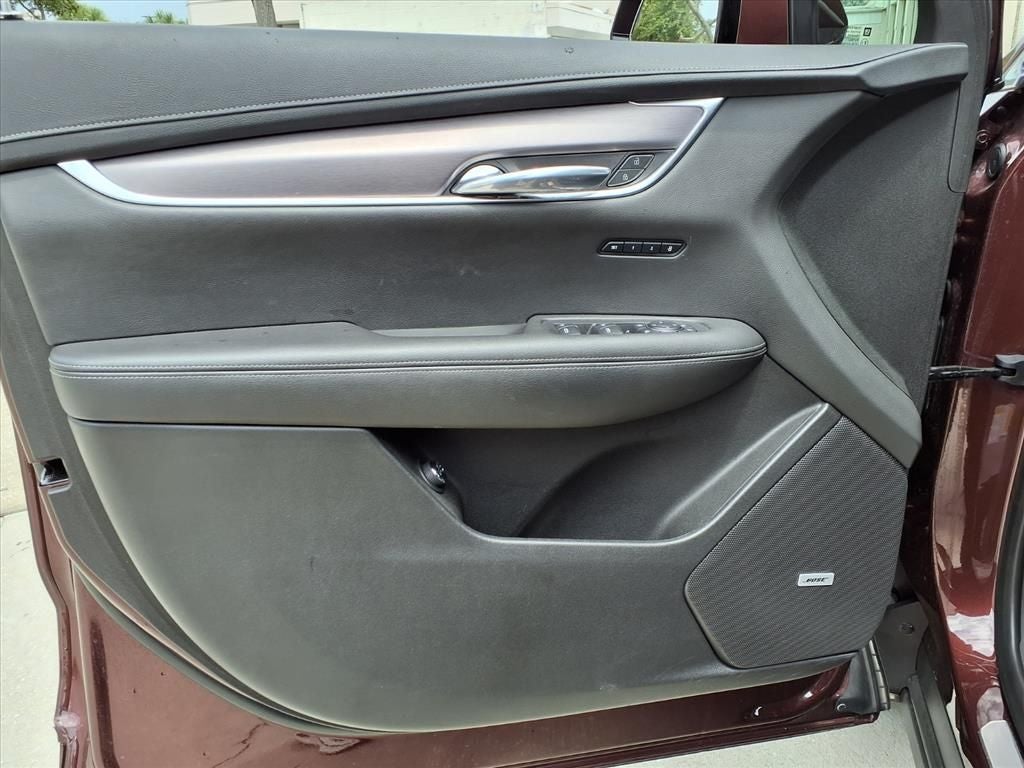 2023 Cadillac XT6 Luxury