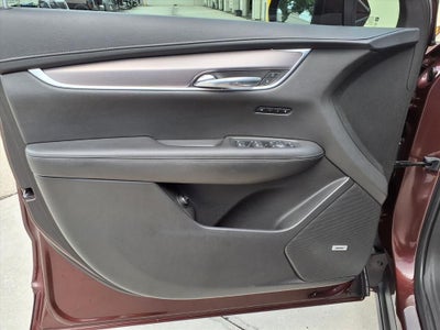 2023 Cadillac XT6 Luxury