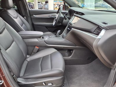 2023 Cadillac XT6 Luxury