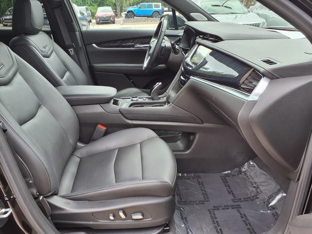 2023 Cadillac XT6 Premium Luxury