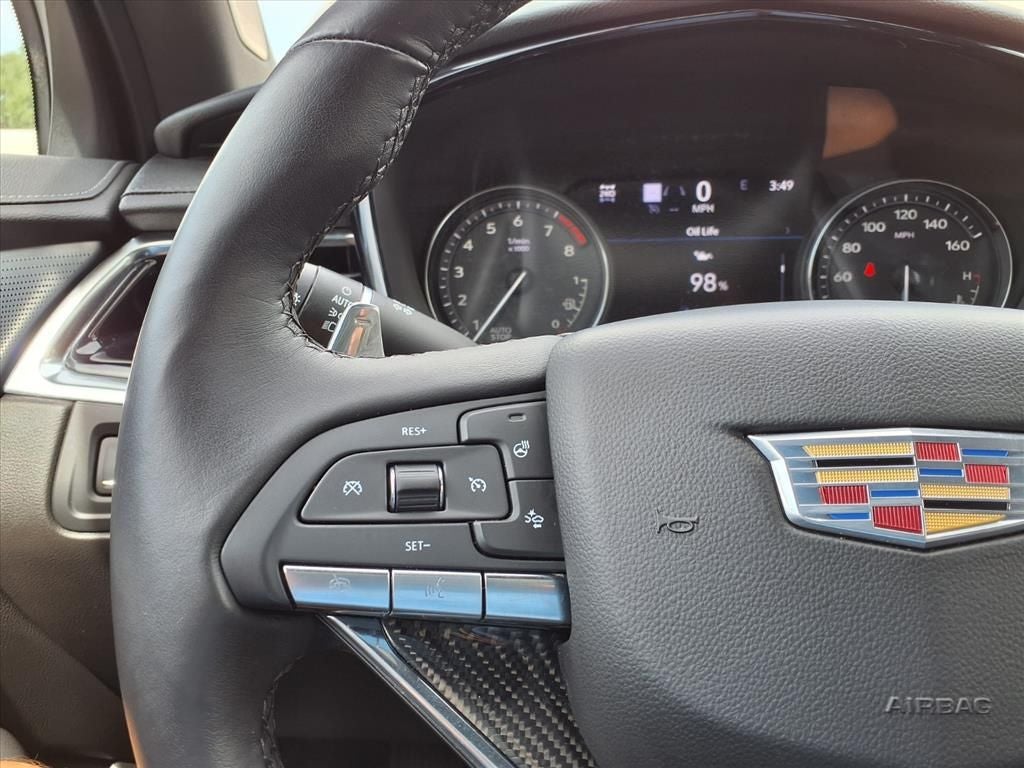 2023 Cadillac XT6 Sport