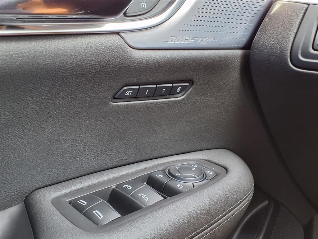 2023 Cadillac XT6 Sport
