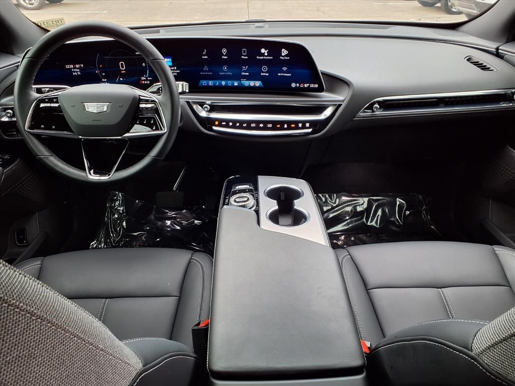 2024 Cadillac LYRIQ Tech