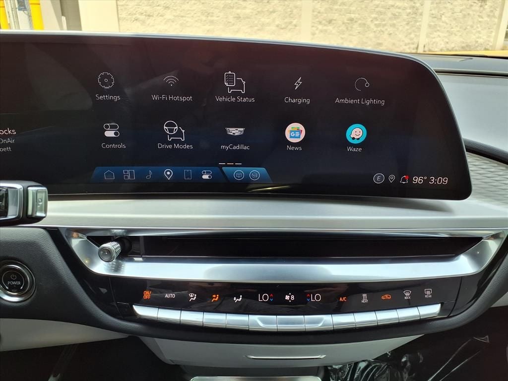 2024 Cadillac LYRIQ Sport