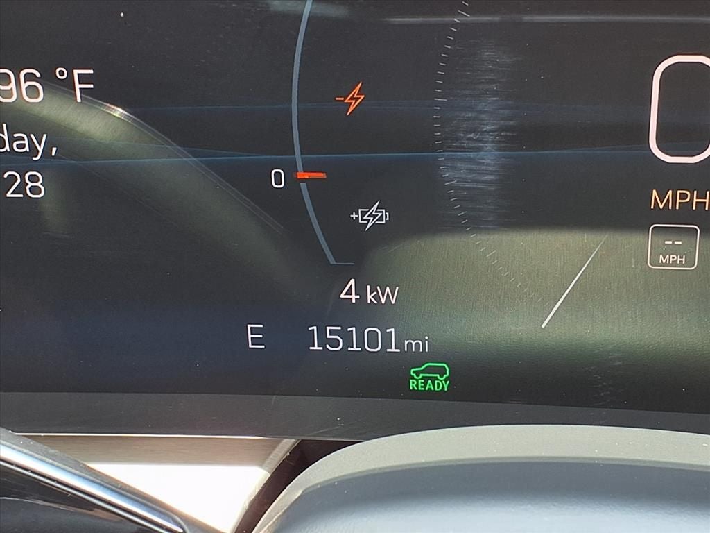 2024 Cadillac LYRIQ Sport