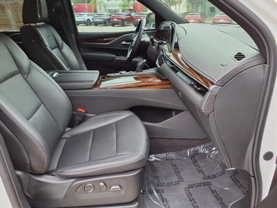 2024 Cadillac Escalade ESV Luxury