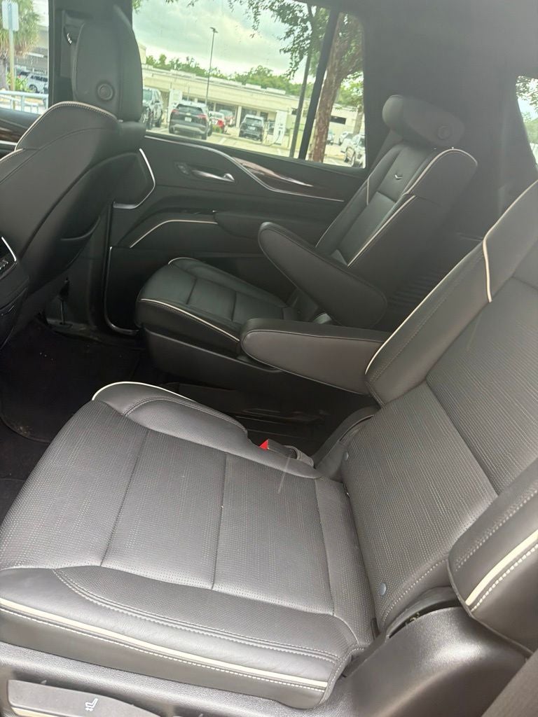 2022 Cadillac Escalade Premium Luxury