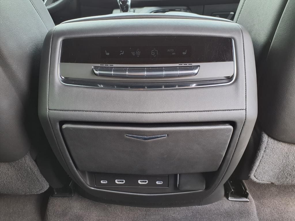 2024 Cadillac Escalade Sport