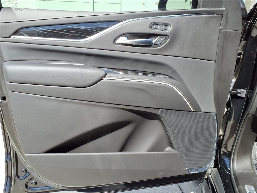 2024 Cadillac Escalade Sport