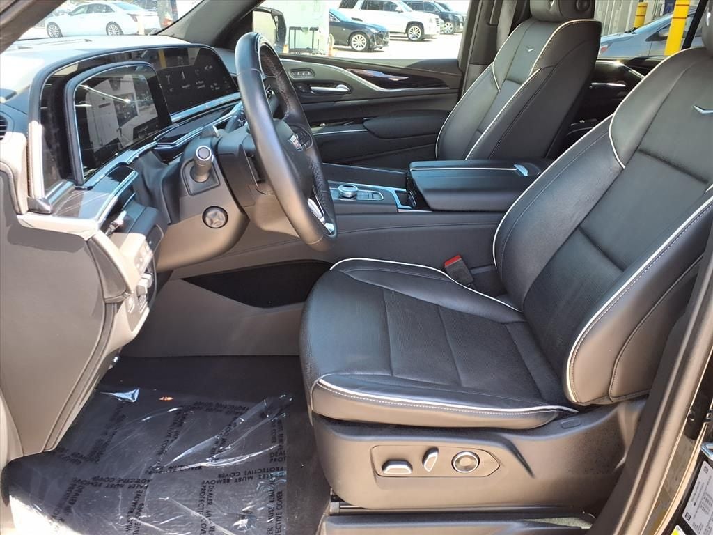 2024 Cadillac Escalade Sport