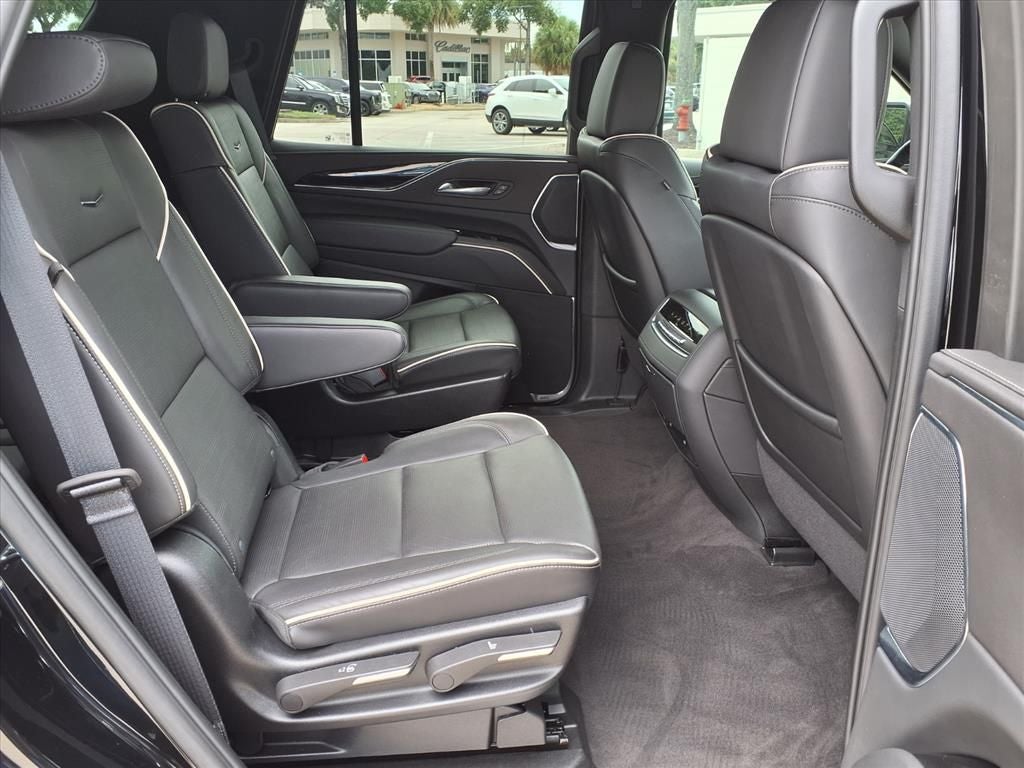 2024 Cadillac Escalade Sport