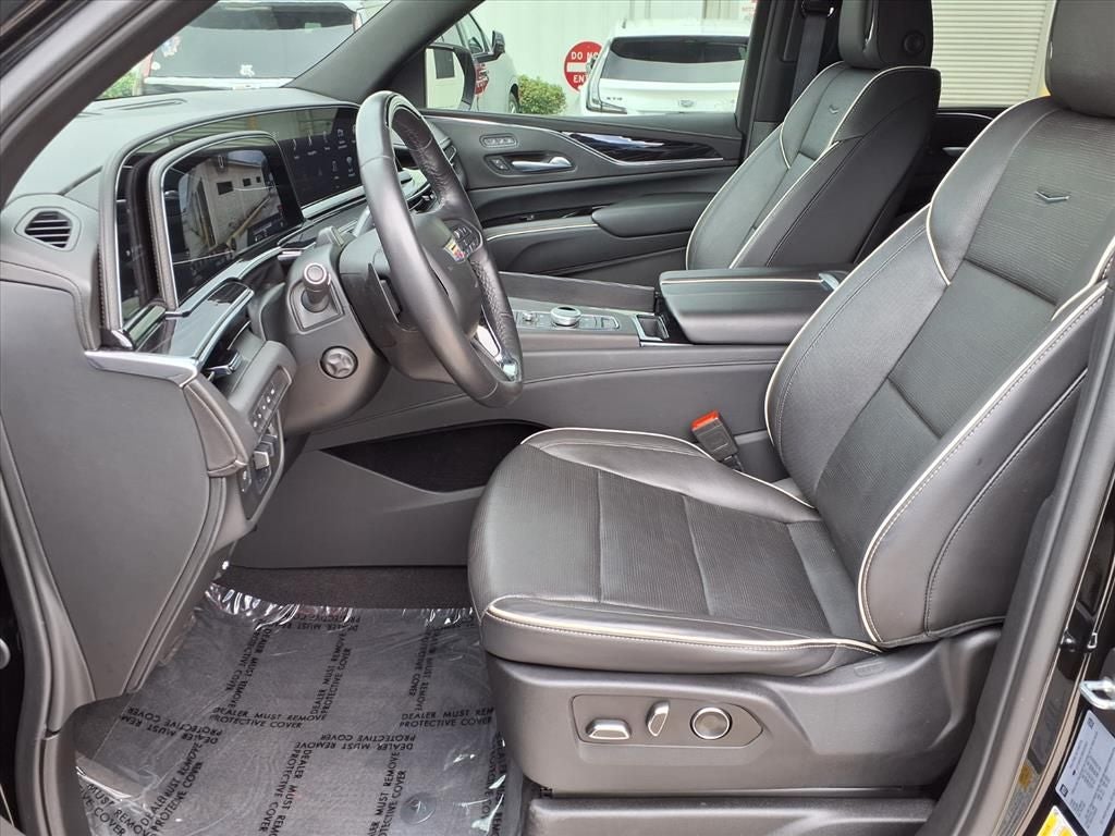2024 Cadillac Escalade Sport
