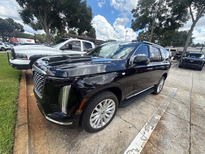 2025 Cadillac Escalade Luxury