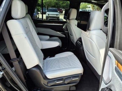 2025 Cadillac Escalade Premium Luxury Platinum