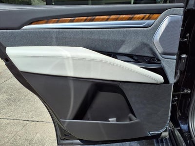 2025 Cadillac Escalade Premium Luxury Platinum