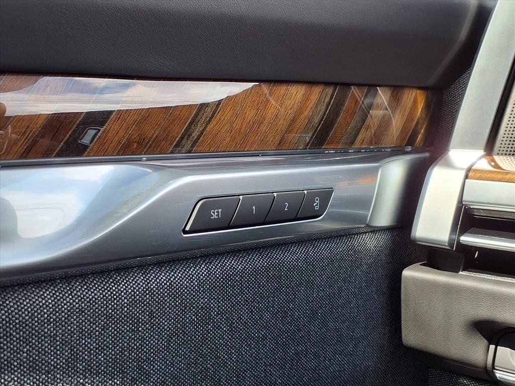 2025 Cadillac Escalade Premium Luxury Platinum