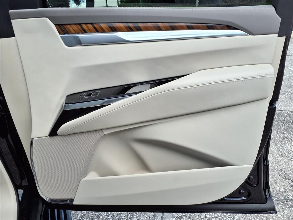2026 Cadillac Escalade Platinum Sport - Photo 11