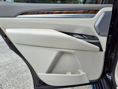 2026 Cadillac Escalade Platinum Sport
