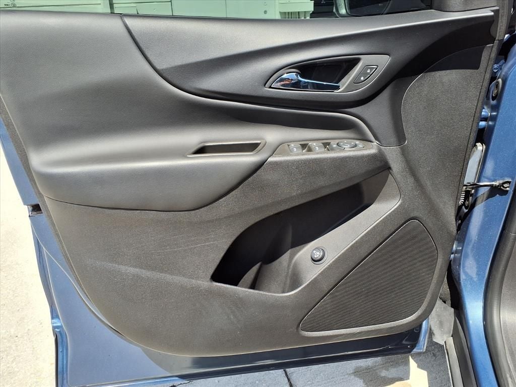 2024 Chevrolet Equinox LT - Photo 17