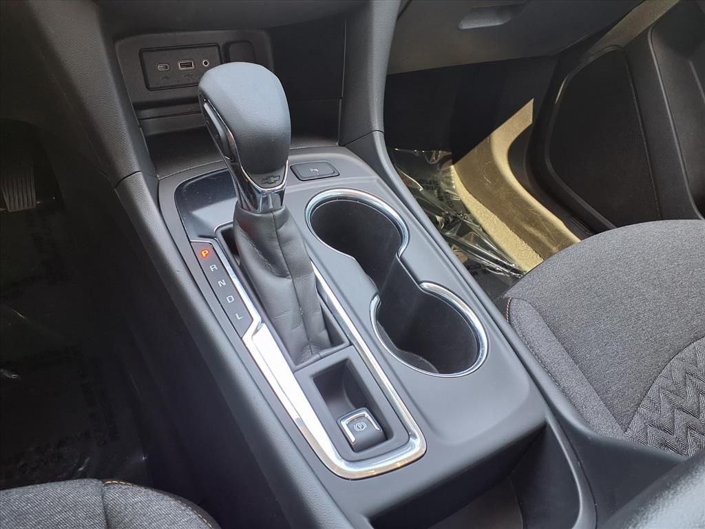 2024 Chevrolet Equinox LT - Photo 21