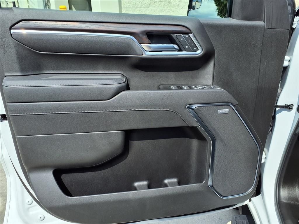 2025 GMC Sierra 1500 SLT - Photo 21