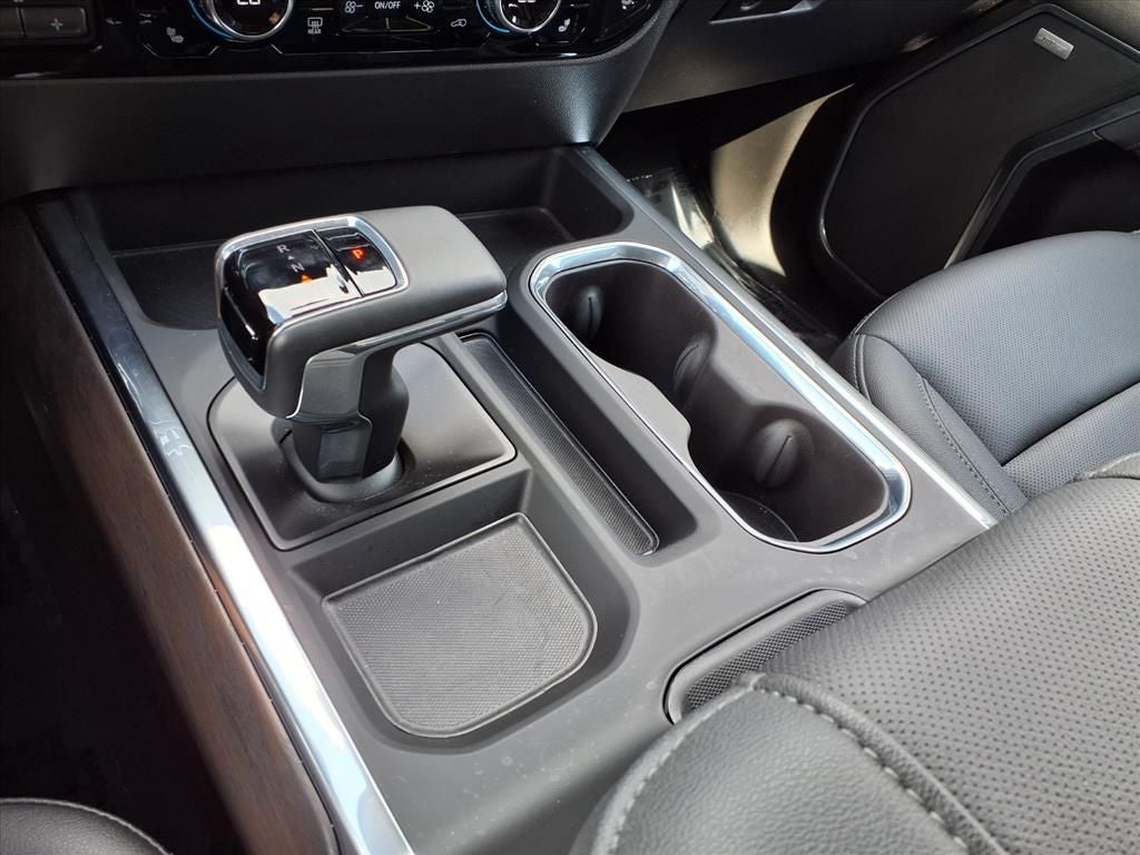 2025 GMC Sierra 1500 SLT - Photo 24