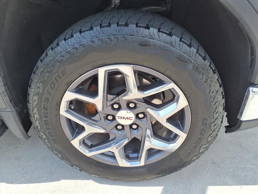 2025 GMC Sierra 1500 SLT - Photo 7