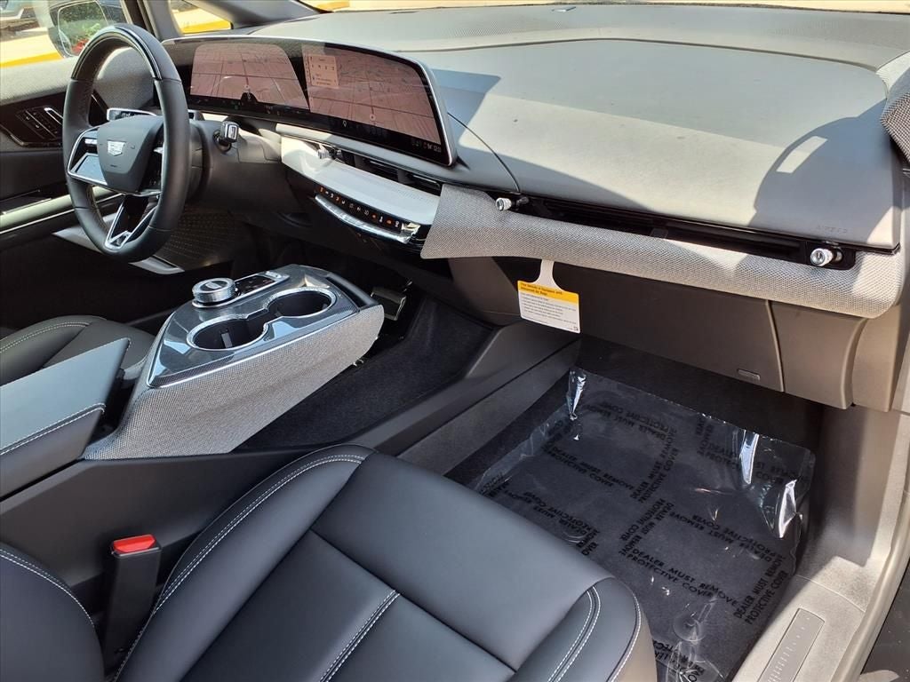 2026 Cadillac OPTIQ Luxury