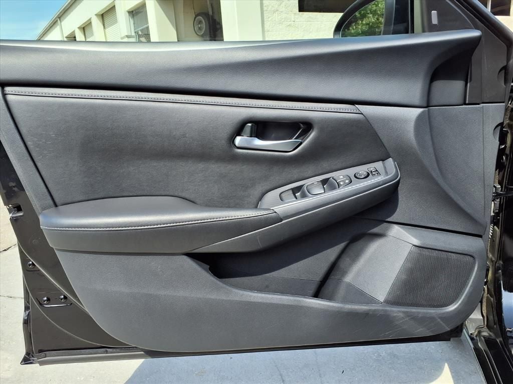 2024 Nissan Sentra SV - Photo 17
