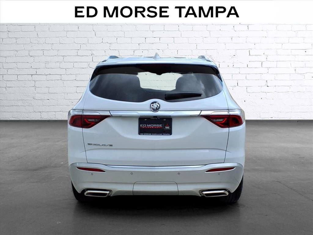 2024 Buick Enclave Essence