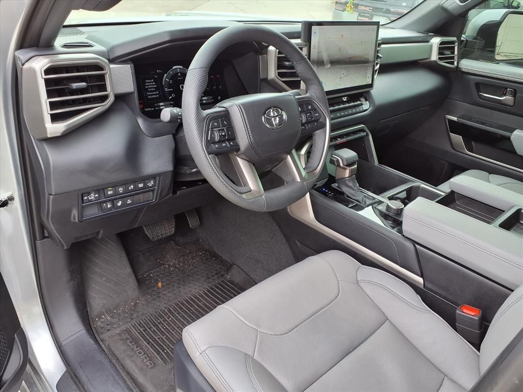 2026 Toyota Tundra Limited - Photo 12