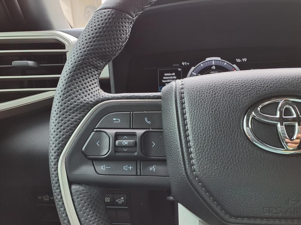 2026 Toyota Tundra Limited - Photo 17