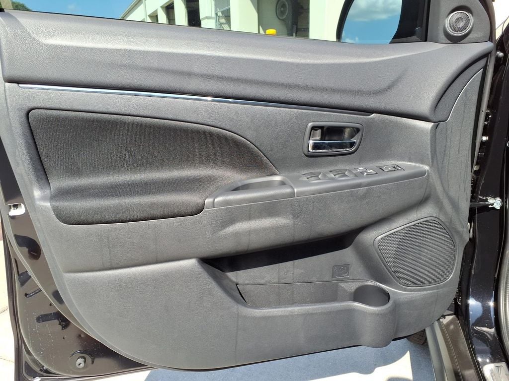 2026 Mitsubishi Outlander Sport 2.0 LE