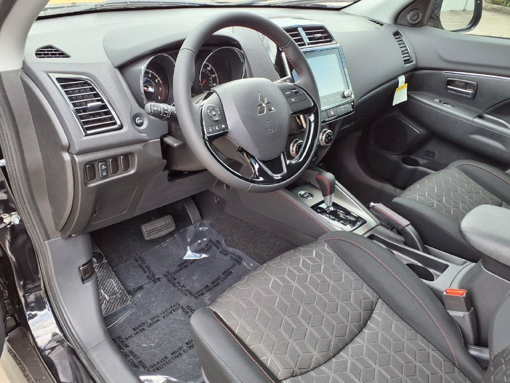 2027 Mitsubishi Outlander Sport 2.0 LE