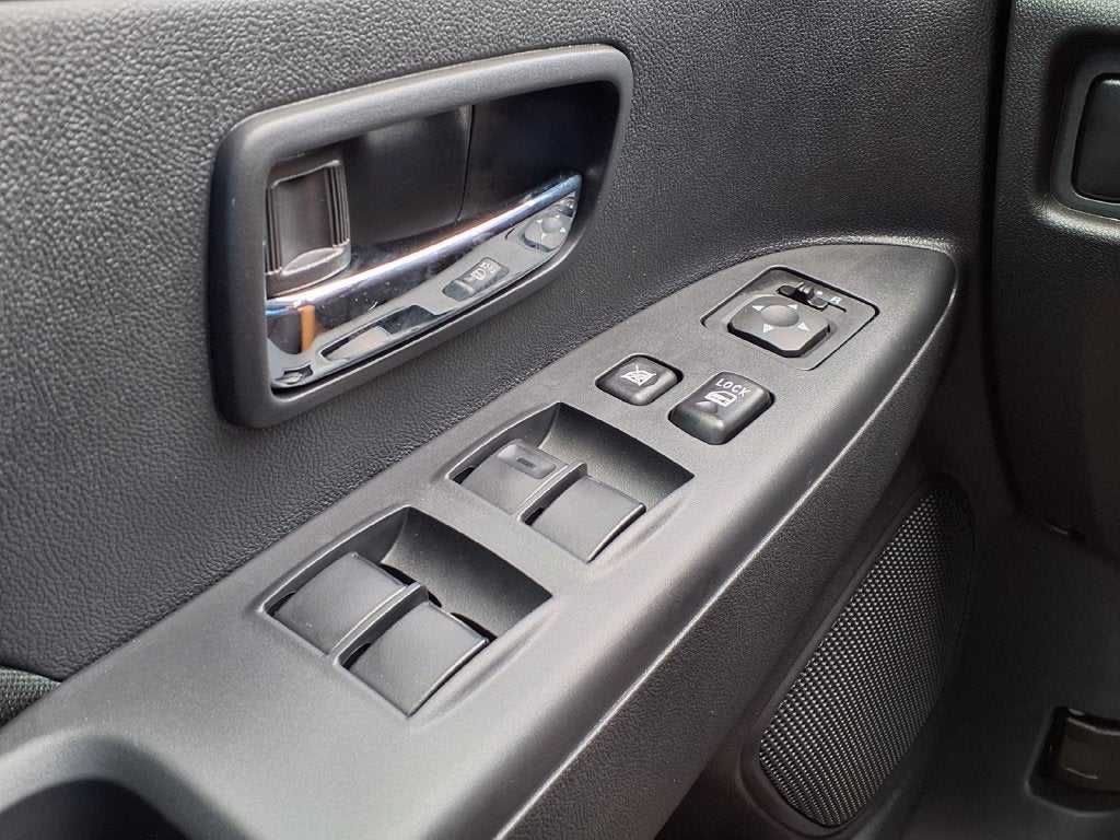 2027 Mitsubishi Outlander Sport 2.0 LE