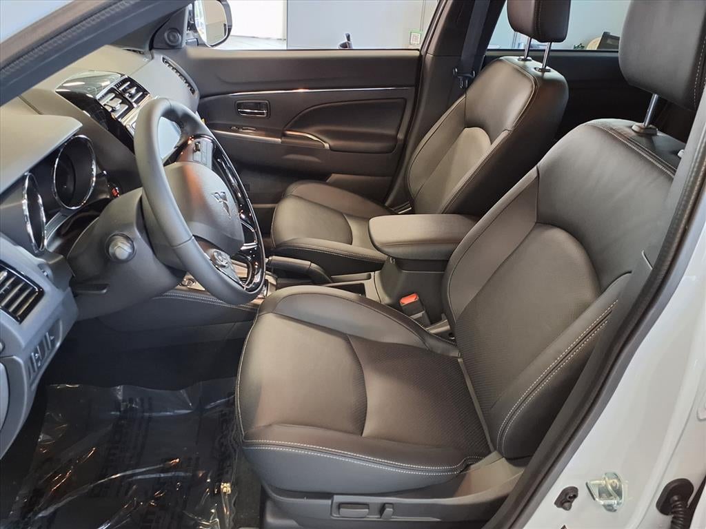 2025 Mitsubishi Outlander Sport 2.4 SEL