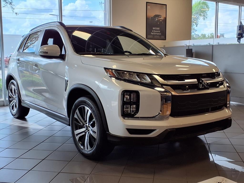 2025 Mitsubishi Outlander Sport 2.4 SEL