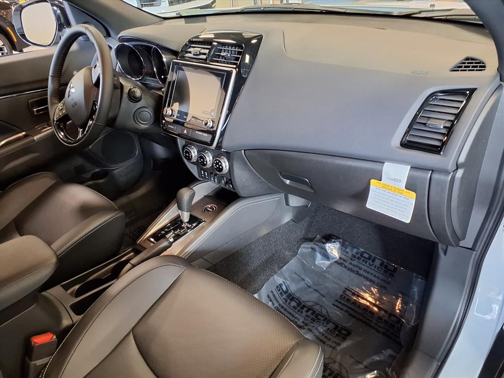 2025 Mitsubishi Outlander Sport 2.4 SEL