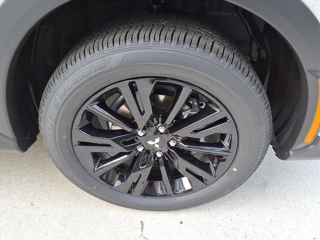 2026 Mitsubishi Eclipse Cross LE