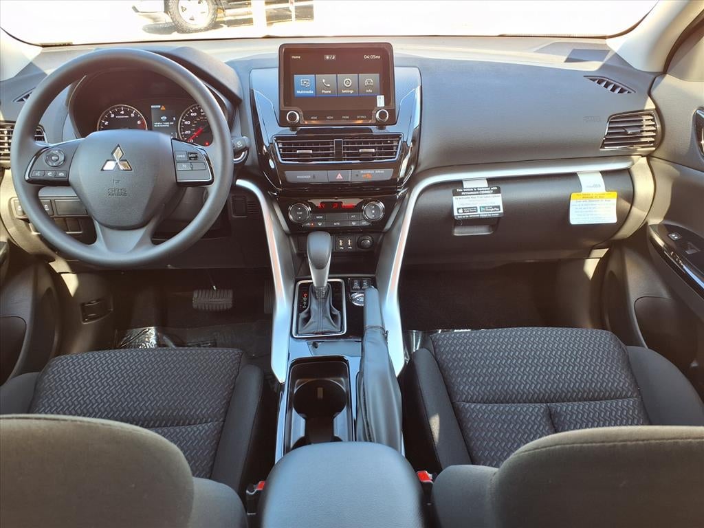 2025 Mitsubishi Eclipse Cross LE