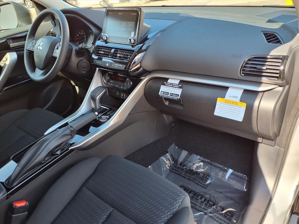 2025 Mitsubishi Eclipse Cross LE