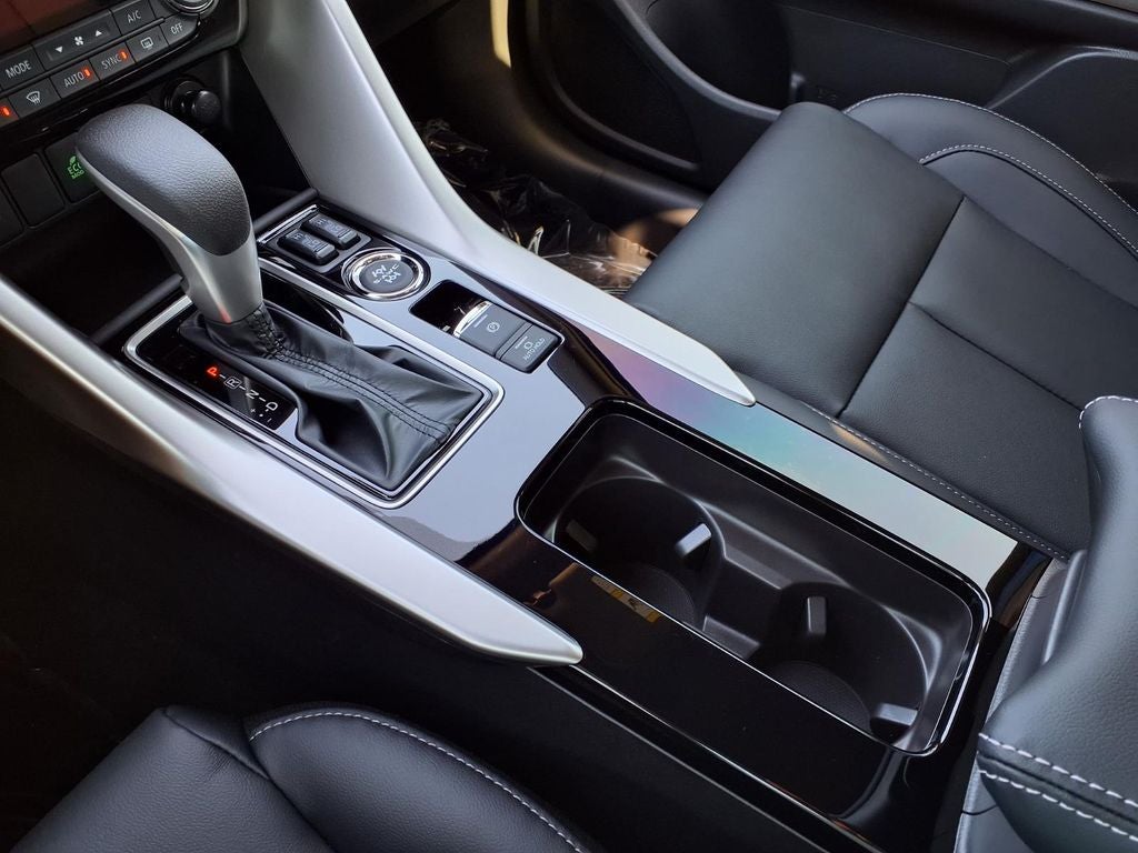 2026 Mitsubishi Eclipse Cross SEL