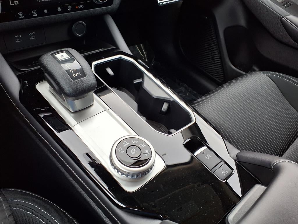 2025 Mitsubishi Outlander ES