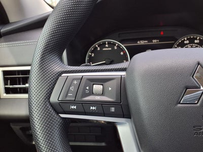 2026 Mitsubishi Outlander ES