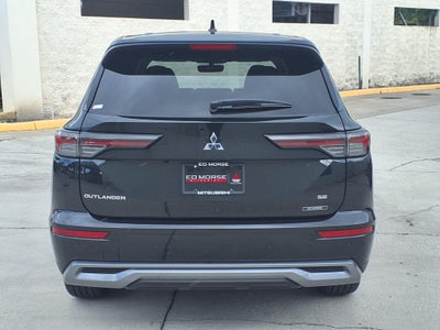 2025 Mitsubishi Outlander SE