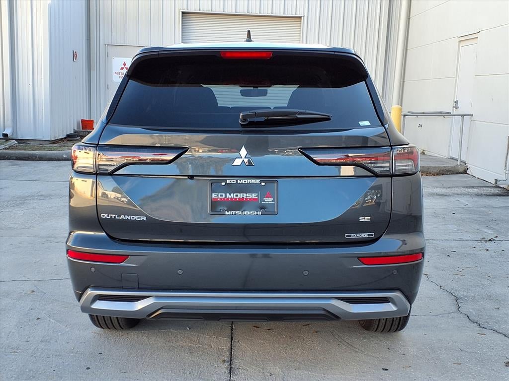 2026 Mitsubishi Outlander SE