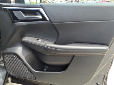 2026 Mitsubishi Outlander LE