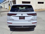 2026 Mitsubishi Outlander LE
