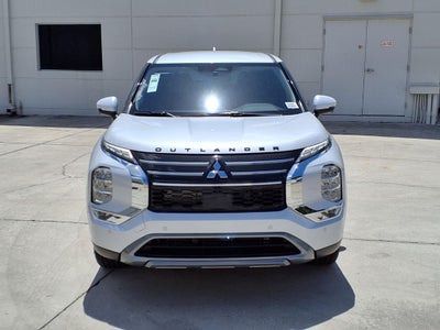 2026 Mitsubishi Outlander SE